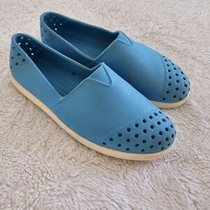 Great Condition: Native Kids Verona Water Shoes Kids 13
